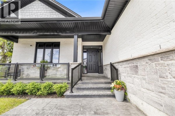 442 James Street, Delhi, ON, photo 2