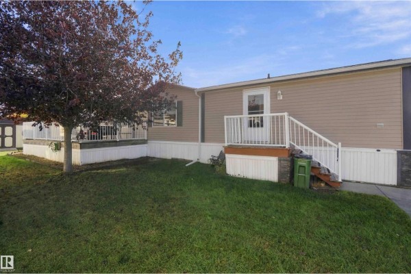 442 Oak Wood Cr Nw, Edmonton, AB, photo 2