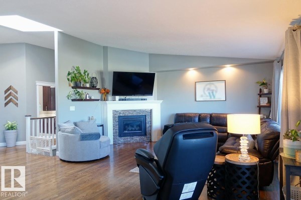 Kitchen - 4420 56 Av, Lamont, AB T0B2R0 Photo 3