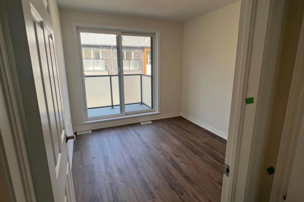 Primary Bedroom - 443 - 2789 Eglinton East Avenue, Toronto, ON M1J0B3 Photo 5