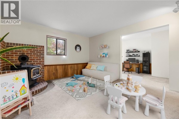 Office - 443 Hoylake Rd W, Qualicum Beach, BC V9K1J5 Photo 5