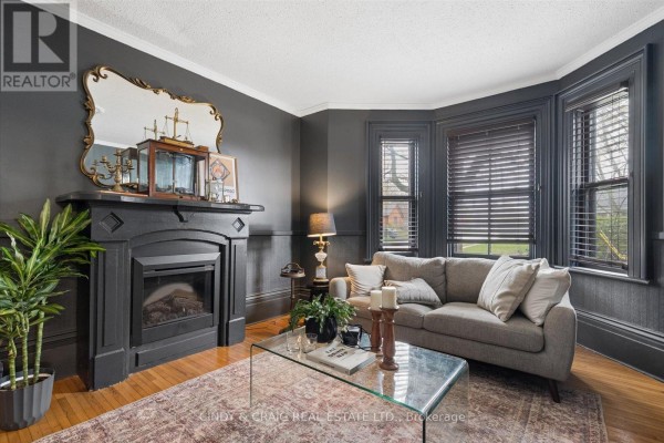 Family room - 443 Victoria Street, Cobourg, ON K9A3H1 Photo 4