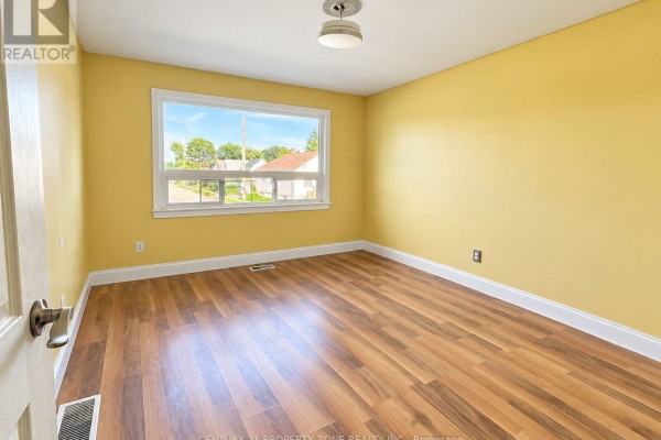 Primary Bedroom - 444 Drew Street, Oshawa, ON L1H5B5 Photo 4