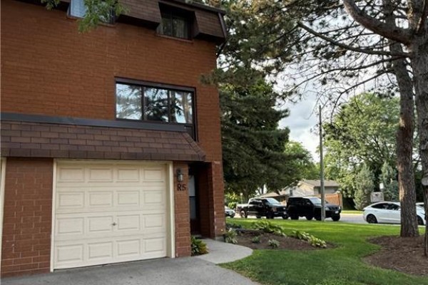 444 Stone Church Road W Unit# R5, Hamilton, ON, photo 2
