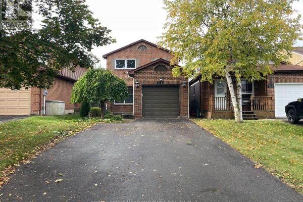 444 Vanier Drive, Milton