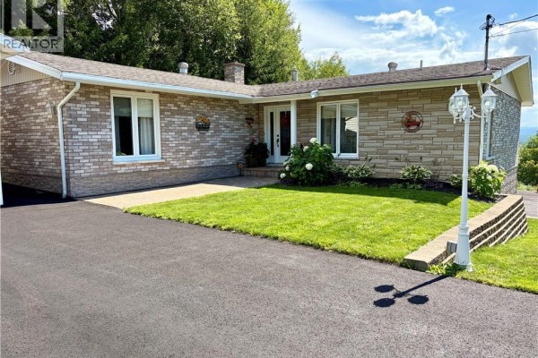 Bedroom - 445-449 Darlington, Dalhousie, NB E8C1M3 Photo 5