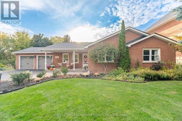 Residential for sale at 445 Main Street, King, ON - MLS® eytDGf