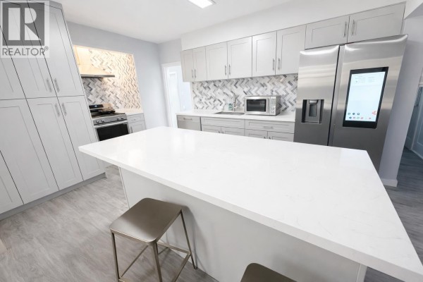 4450 Granville Street, Vancouver, BC, photo 3