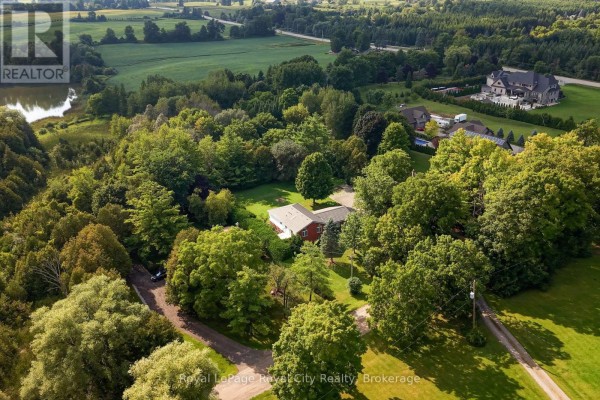 4452 Sideroad 20 N, Puslinch, ON, photo 2