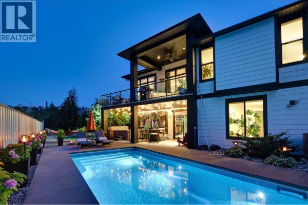 Gym - 4455 Sherwood Court, Kelowna, BC V1W1E7 Photo 3