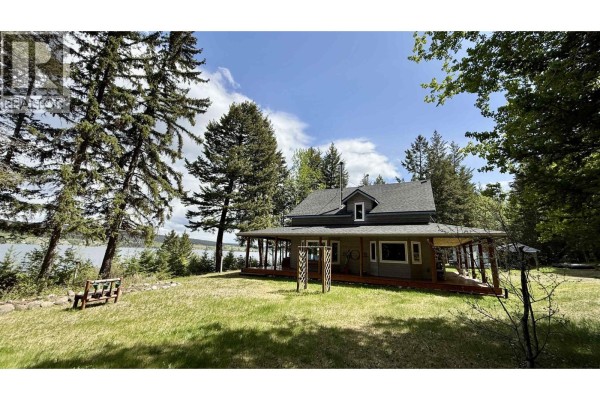 Primary Bedroom - 4460 Tatton-helena Fs Road, Lac La Hache, BC V0K1T0 Photo 4