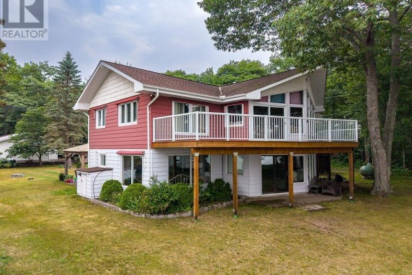 4463 Second Line West, Prince Township, ON, photo 2