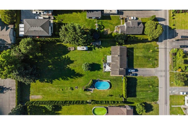 4469 Community Street, Yarrow, Chilliwack, BC V2R5C9 Photo 3