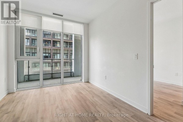 Bedroom - 447 - 60 Princess Street, Toronto, ON M5A2C7 Photo 4