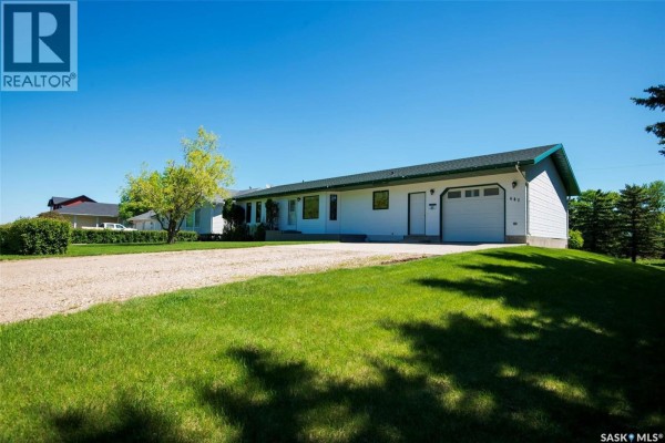 Dining room - 447 1st Street E, Annaheim, SK S0K0G0 Photo 2