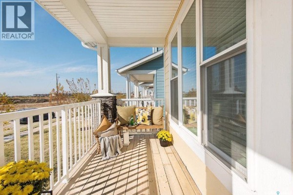 447 Eaton Lane, Saskatoon, SK, photo 2
