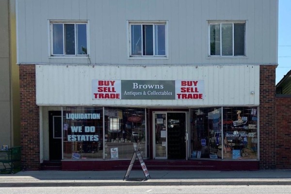 447 Main Street E, North Bay