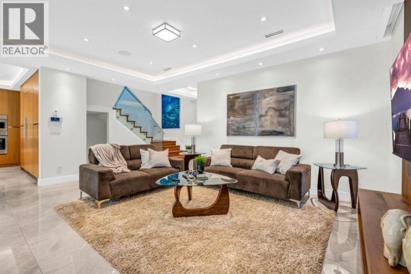 4470 Capilano Road, North Vancouver, BC V7R4J9 Photo 5