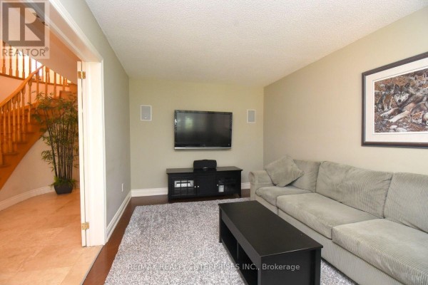 Primary Bedroom - 4473 Stonemill Court, Mississauga, ON L5V1E5 Photo 5