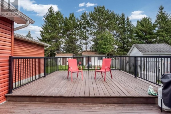 4474 Tate Boulevard, Val Therese, ON P3P1S8 Photo 4