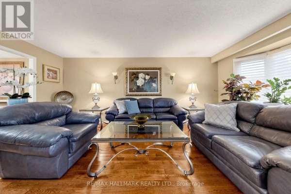 Great room - 4478 Mayflower Drive, Mississauga, ON L5R1S6 Photo 4