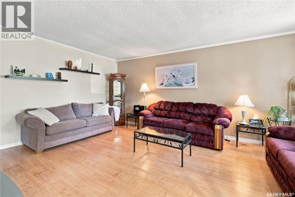 Bedroom - 448 Robinson Street, Regina, SK S4R3R4 Photo 4
