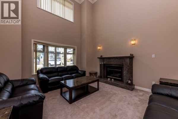 449 E 16th Street, North Vancouver, BC V7L2T4 Photo 5