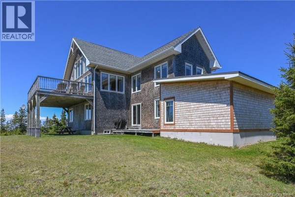 Sitting room - 449 Gauvin Street, Petite Lameque, NB E8T2N2 Photo 4