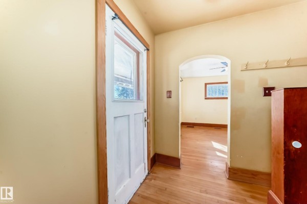 Primary Bedroom - 449 Jennifer Heil Wy, Spruce Grove, AB T7X0A3 Photo 4