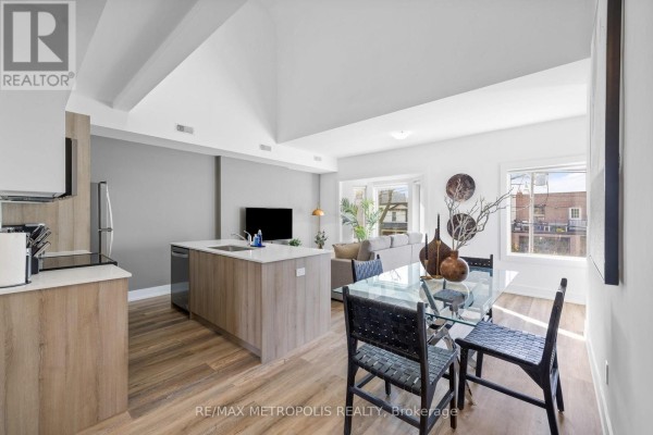 449 Lansdowne Avenue, Toronto, ON, photo 2