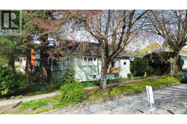 4496 Ontario Street, Vancouver, BC V5V3H1 Photo 2