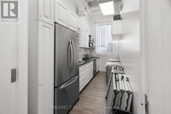 44l - 4000 Steeles Avenue W, Vaughan, ON L4L4V9 Photo 4