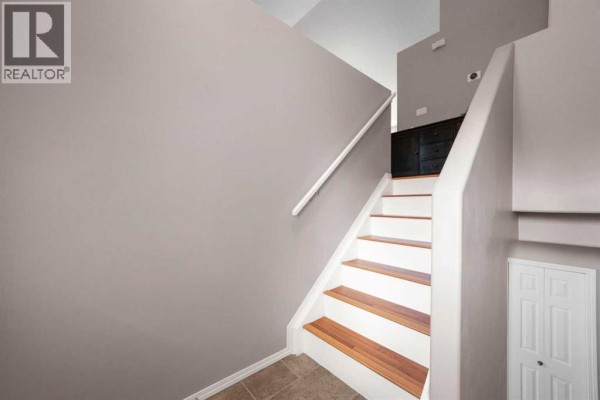 Primary Bedroom - 45, 4702 53 Avenue, Camrose, AB T4V0Y2 Photo 4