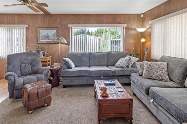 45 1640 162 Street, Surrey, BC V4A6Y9 Photo 4