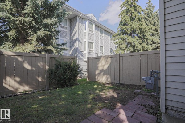 Kitchen - #45 1651 46 St Nw, Edmonton, AB T6L5H2 Photo 3
