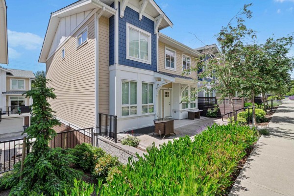 45 16561 17a Avenue, Surrey, BC V3Z1J3 Photo 2