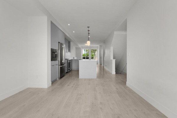 45 16561 17a Avenue, Surrey, BC V3Z1J3 Photo 5
