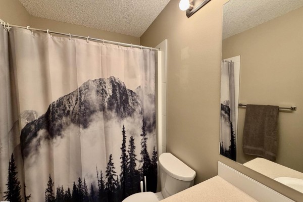 Bedroom 2 - #45 6075 Schonsee Wy Nw, Edmonton, AB T5Z0H4 Photo 5