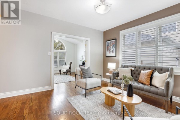 Loft - 45 Basswood Avenue, Ottawa, ON K2S1X3 Photo 4