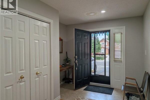 45 Caswell Drive Unit# Upper, Hamilton, ON, photo 2