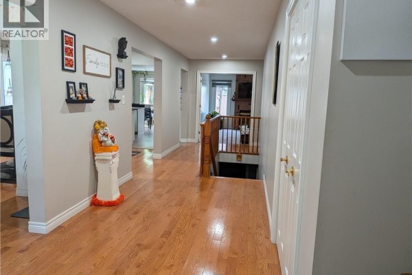 45 Caswell Drive Unit# Upper, Hamilton, ON, photo 3