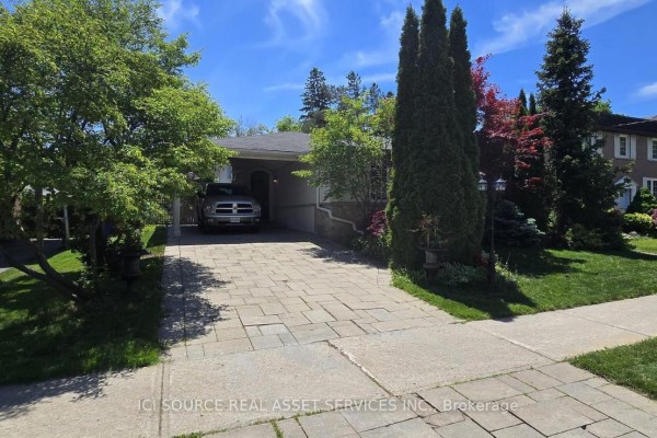Living room - 45 Clareville Crescent, Toronto, ON M2J2B9 Photo 2