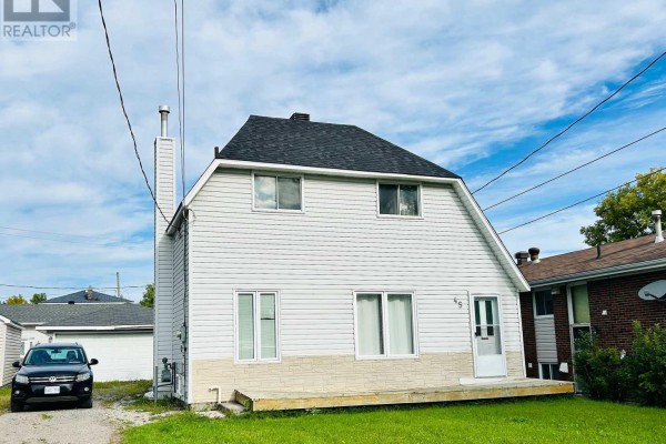 45 Dallyn Avenue, Kapuskasing