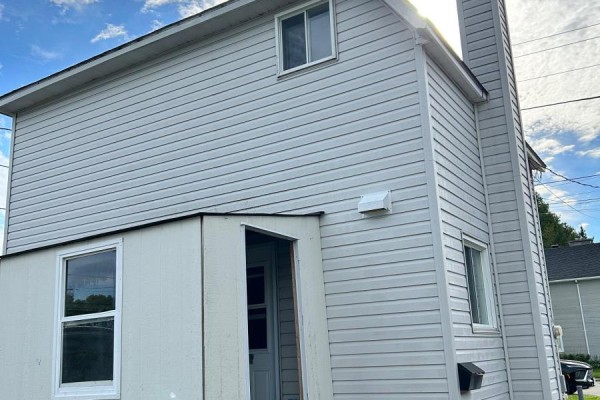 Living room - 45 Dallyn Avenue, Kapuskasing, ON P5N1S7 Photo 3