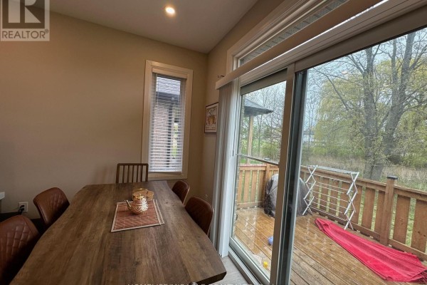 Dining room - 45 Eleanor Avenue, Hamilton, ON L8W1C7 Photo 3