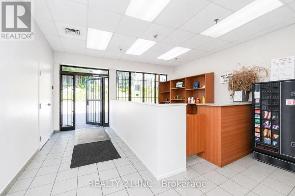 45 Four Winds Drive, Toronto, ON, photo 3