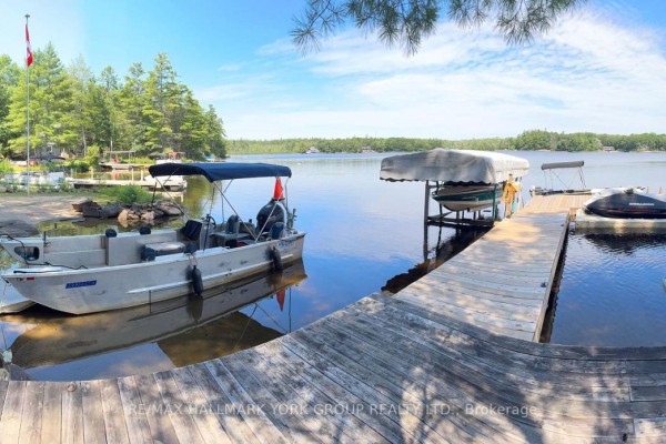 Kitchen - 45 Island 2ml Island, Gravenhurst), ON P0E1G0 Photo 3