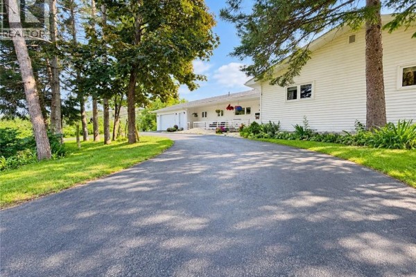 Living room - 45 Jessiman Boulevard, Miramichi, NB E1V6V1 Photo 4