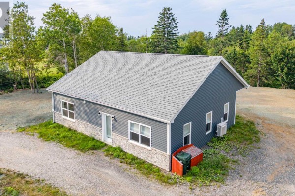Living room - 45 Mackessey Drive, Victoria Mines, NS B1N3J7 Photo 2