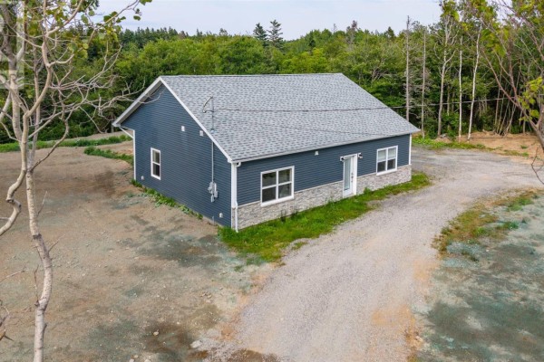 Laundry room - 45 Mackessey Drive, Victoria Mines, NS B1N3J7 Photo 4